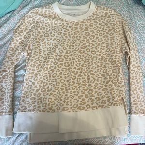 Time And Tru Crewneck